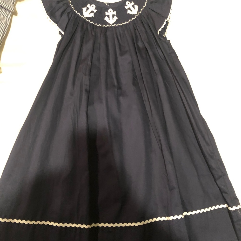 Smocked dress.  Size 5. Like new!